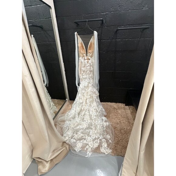 Galia Lahav Wedding Mermaid Gown - Picture 6 of 7